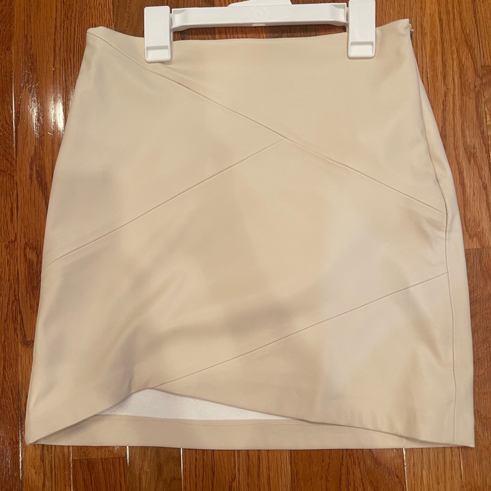 THML skirt